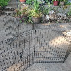 Dog Metal Hexagon Playpen