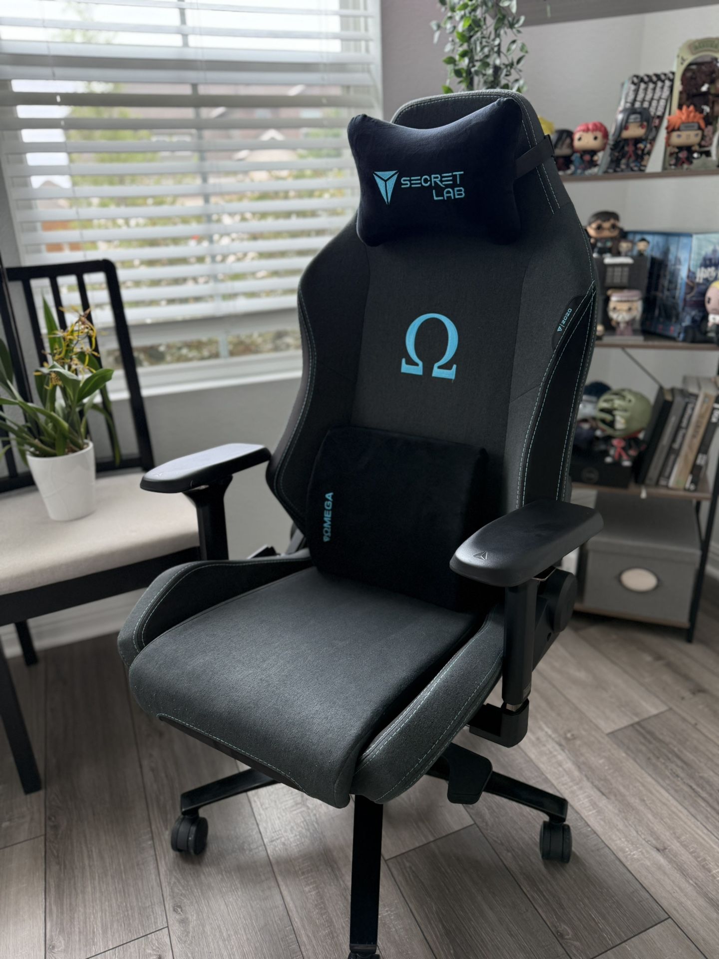 Secret Lab Omega Chair