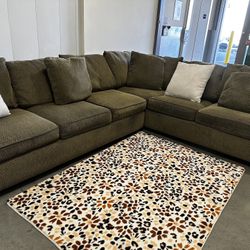 BROWN SECTIONAL COUCH W/ FREE DELIVERY 