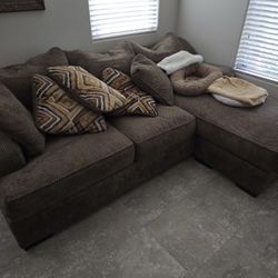 Beautiful Large Brown Sectional Couch!