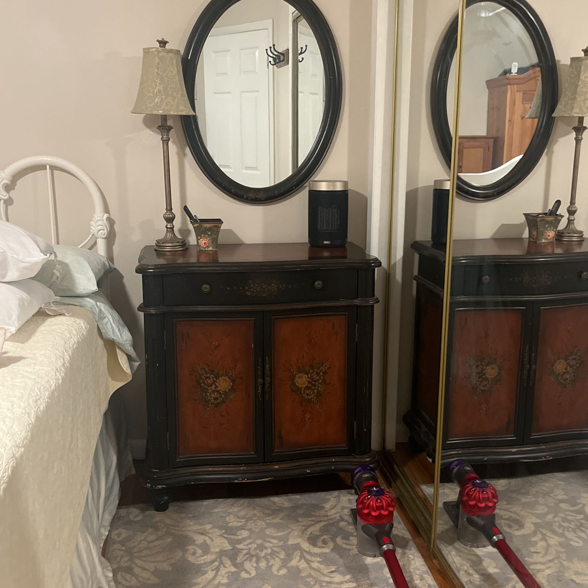 Chest & Mirror