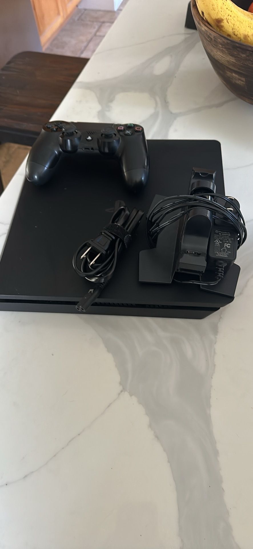 PS4 With Controllercharger And Power Cord