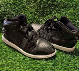 Jordan’s kid size 3y used no box