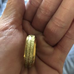 14 Kt  Three Keys Jewelry  Mans Ring Xlg  Not Sure Exact Size