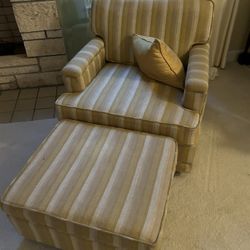 Free chair and autumn