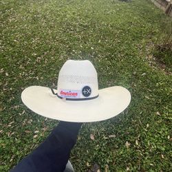 American Straw Hat 