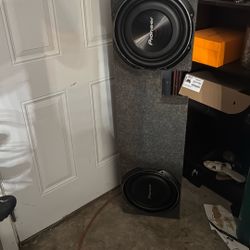 Cajón Con Bocinas 12 Pioneer