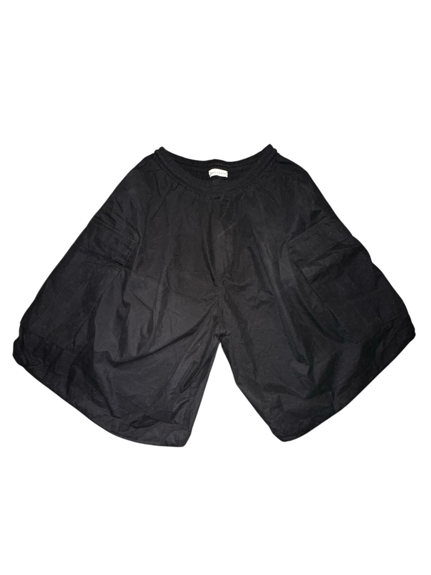 Estudio Niksen ‘Signature Balloon’ Cargo Shorts Mainline
