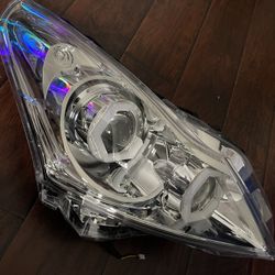 G37  Sedan Custom Headlights 