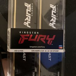 Kingston FURY Beast 32GB (2 x 16GB) DDR5 6000 (PC5 48000) Memory (Desktop Memory) Model KF560C36BBE2K2-32
