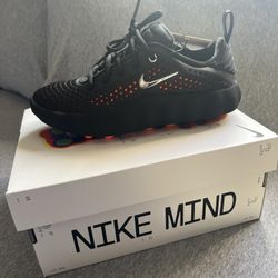 BRAND NEW NIKE MIND SIZE 5.5 WOMEN’S