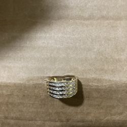 14k 1 Ct Diamond Ring! 7grms Channel Set, With a .25CT LOOSE DIAMONDIncluded in the price