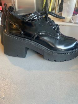 Black shoes