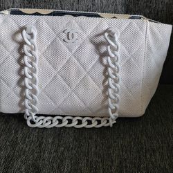 Handbag,Coco Chanel,off White,white ,plastic chain