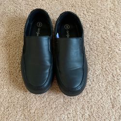 Boys Black Dress Shoe -Size 3