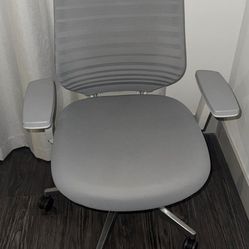 Branch ergonomic chair