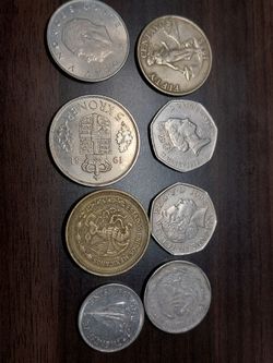 International Mixed Lot 8 pcs