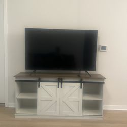 SAMSUNG 55" Class