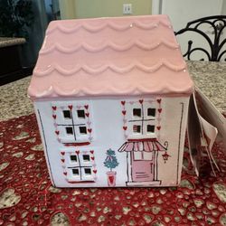 Valentine’s day decor ♥️