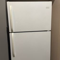 Fridgidaire Refrigerator, White (Height- 64”, Depth- 29 1/4”, Width- 28 3/8”)