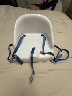Hopscotch Kids Booster Seat