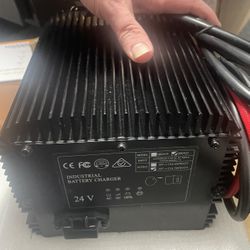 24V 25A Battery Charger 128(contact info removed)27 121485 for SkyJack Scissor Lift 3015 3(contact info removed) 3(contact info removed) 4(contact inf