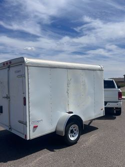2008 worksport enclosed trailer