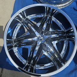 Four 26" Diablo G2 Elite Wheels,  Chrome  with Black Inserts