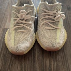 Adidas Yeezy Boost 350 V2 Light in us 4 1/2