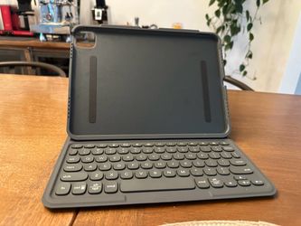 Zagg Pro keys for Ipad Pro 11”