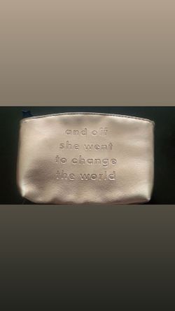 Women’a makeup bag