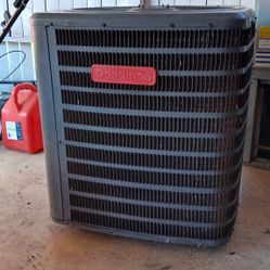 Outdoor AC Unit (USED)