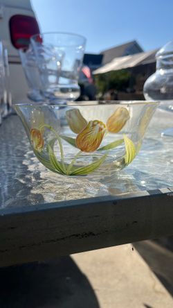 Small tulip bowl