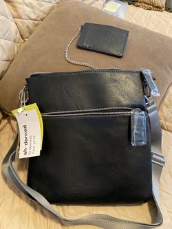 Ah-dorned NewYork Vegan Leather Purse Blk With Silver Chained Wallet 