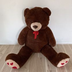 Giant Teddy Bear 