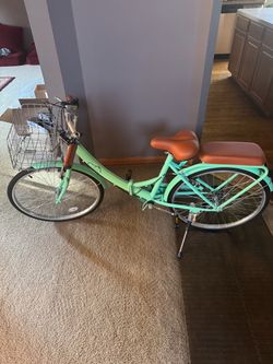 Brand New 24 inch Green unisex Adults Bicycle