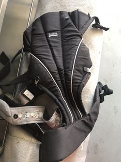Britax Baby Carrier - Pick Up Only!!!