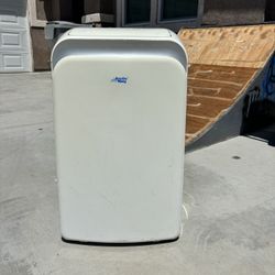 Artic King Portable AC Unit