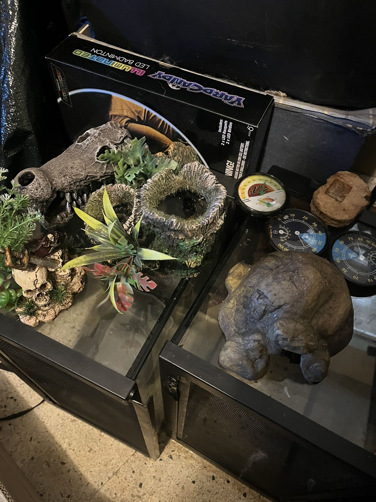 Tanks And Reptile Accessories