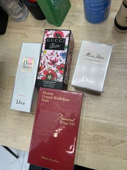 WOMENS PERFUME