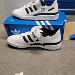 Adidas Size11