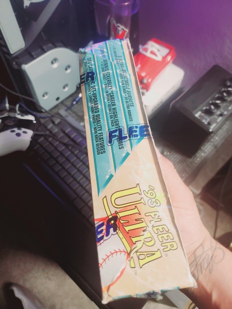 93 Fleer Ultra Box Of Baseball Rare Cards Still Sealed Unopened 1993 30 Years Old Mint Condition One Box Left Yours Today For A Bill