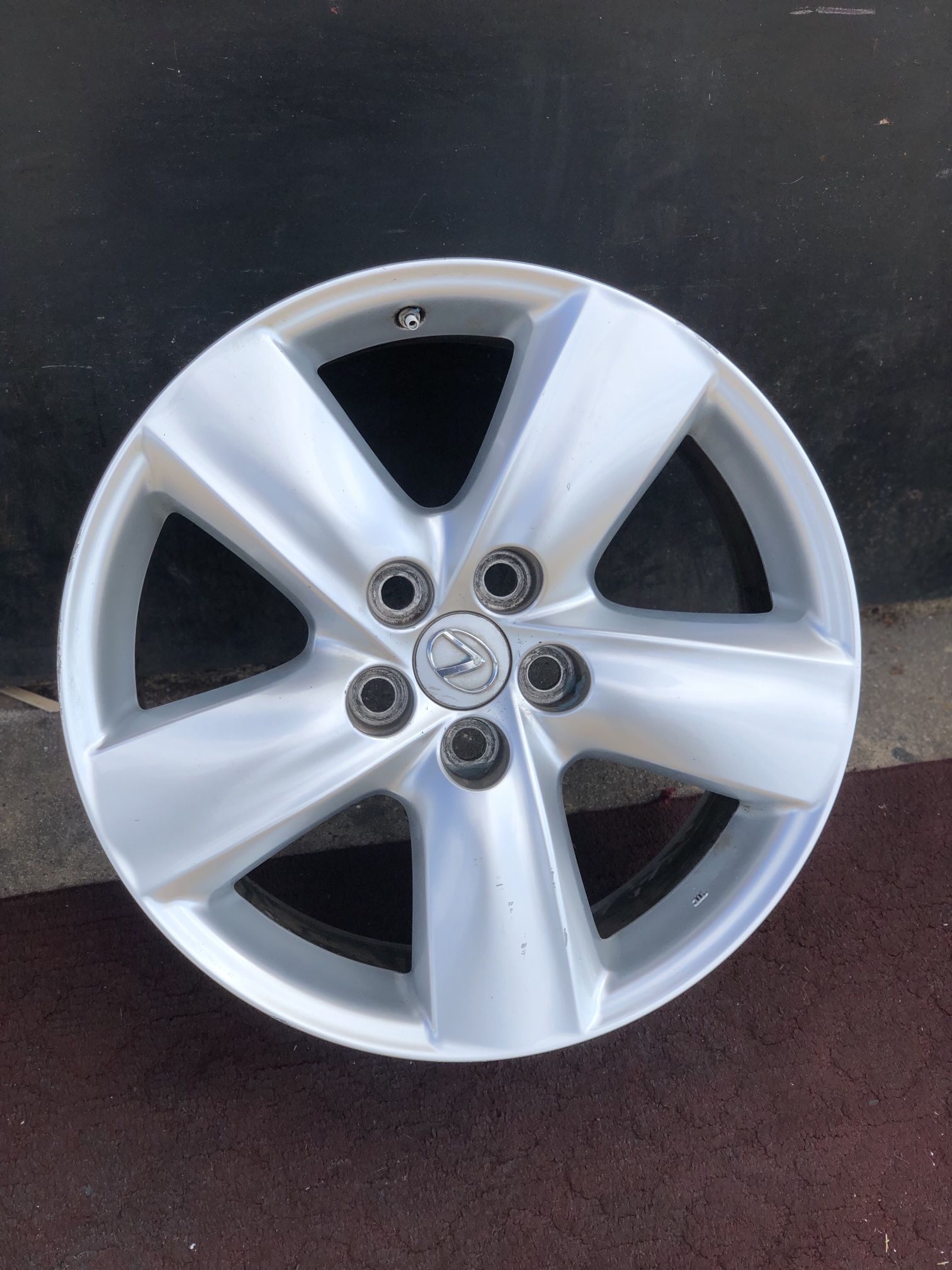 Lexus LS 460 Rim Wheel 19 Inch Factory Silver 5 Lugs Bolt Pattern 120 mm only one rim