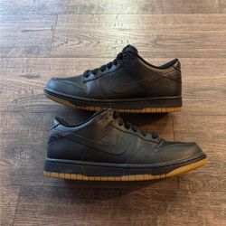 Nike Men’s Black and Gum Shoes 