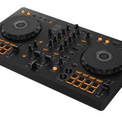 MUSIC EQUIPMENT DJ PODCAST