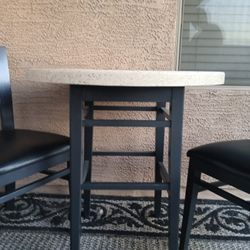 Kitchen Table And Chairs