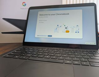 Google Pixelbook Go Chromebook | 13.3" Touchscreen | 8GB RAM | 64GB | Just Black for Sale!!!