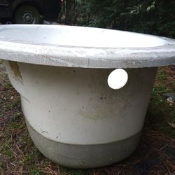Large Drop In Kohler Brand Bathtub