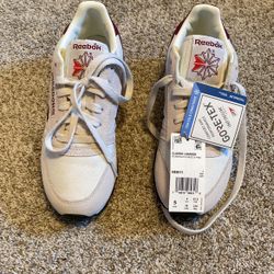 Reebok Classic Leather Womens Running Shoes 