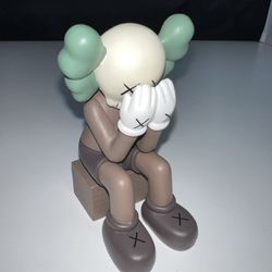KAWS Inspired Sculpture Bear Figure Collectibles Building Blocks Sitting HAND in Face Decoration, Model Toy Unique Gift Hypebeast - Brown W Green Ears